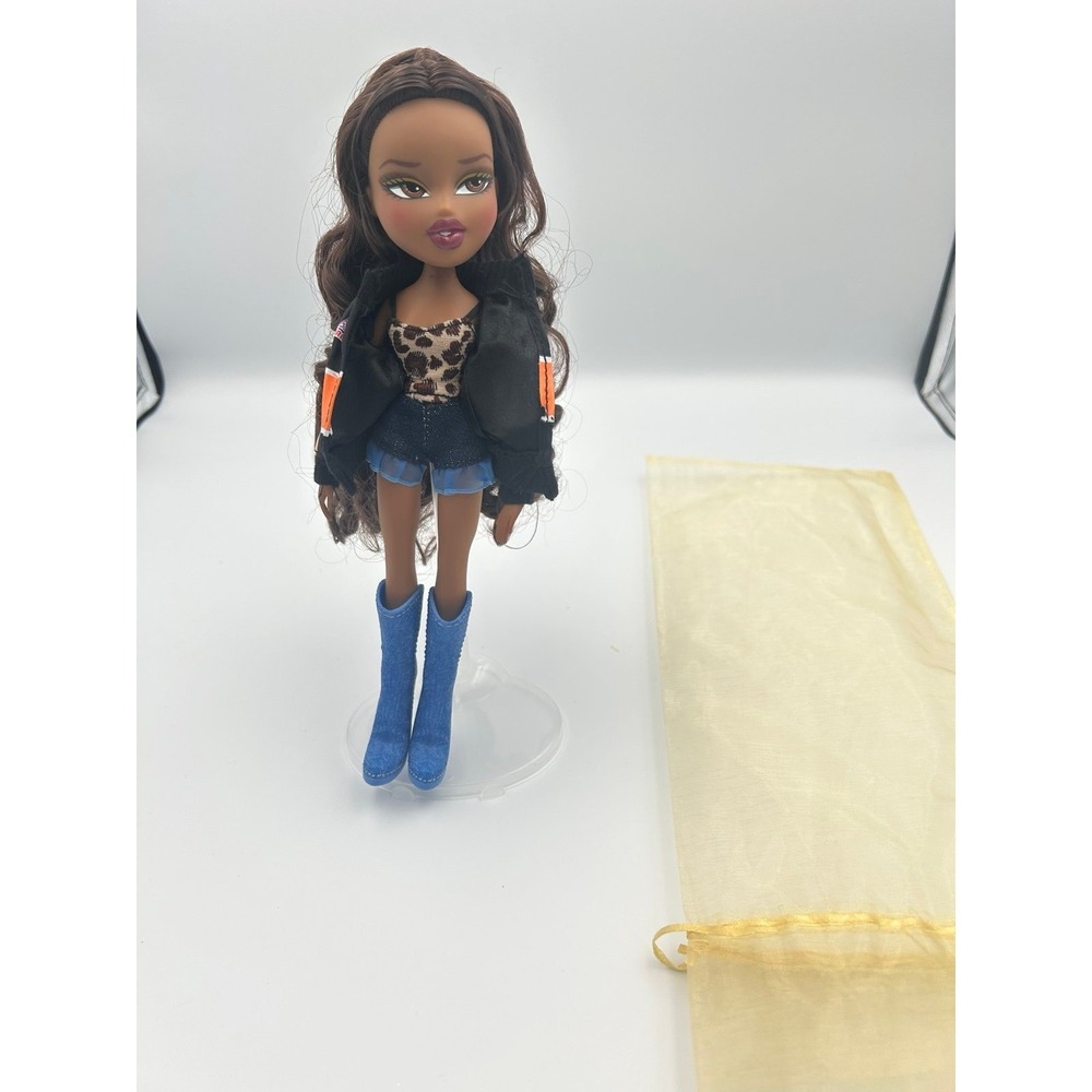 Bratz Goin Out Sasha Fashion Doll